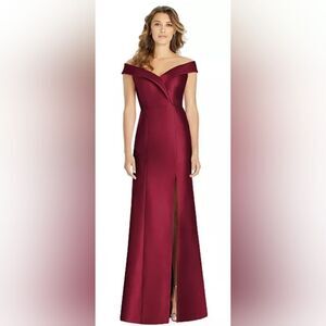 ALFRED SUNG Off-The-Shoulder Satin Gown NWT size 8-R Burgundy